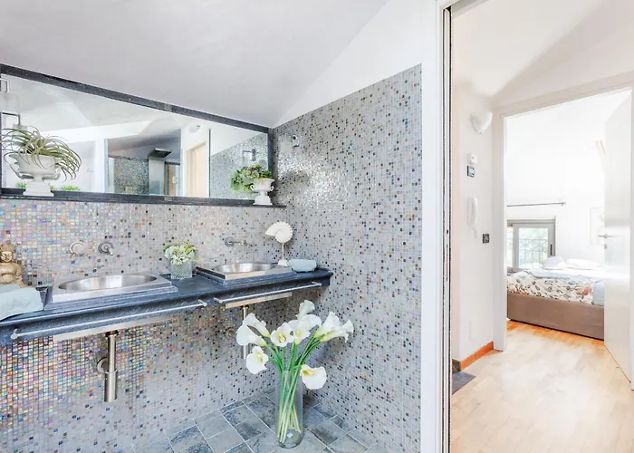 Gatti * Марина-ди-Пьетрасанта