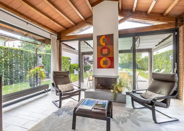 Gatti Марина-ди-Пьетрасанта