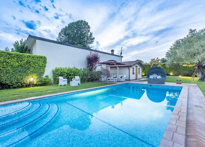 Gatti Villa Marina di Pietrasanta